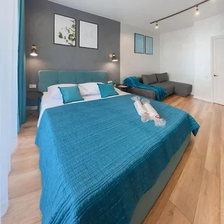 новострой.зеленая.сиховская.пр.красной калини.пасичная.дж.вашингтона.днистерская.